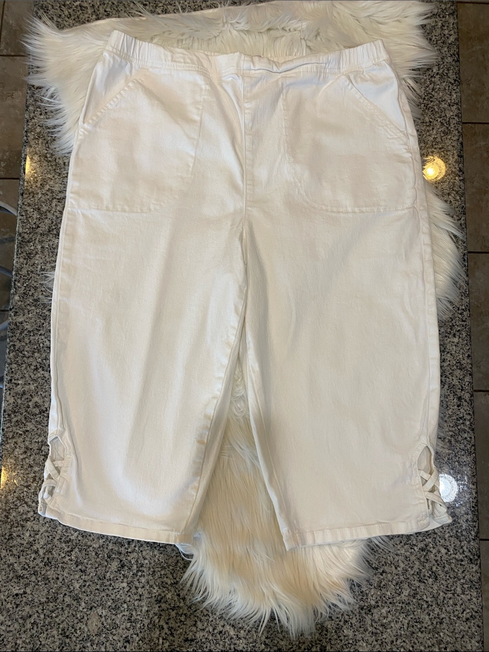 4/$20 white capris